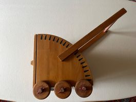 Kleines Holzwägeli / Puppenwagen, , Igel, von Wisa Gloria