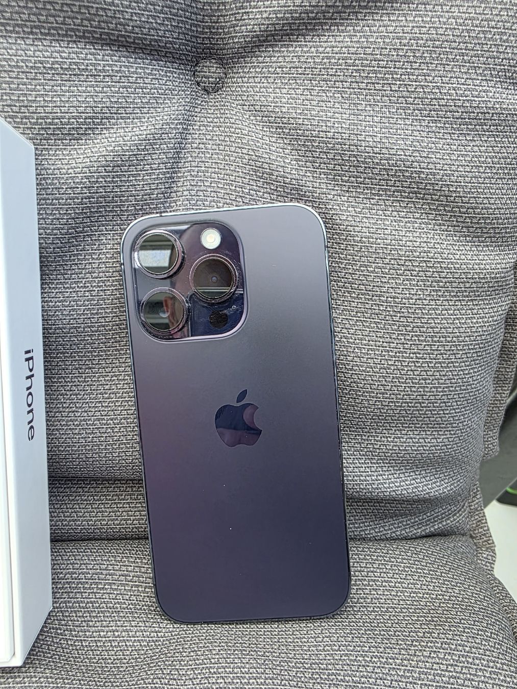 Apple Telefoni cellulari / Smartphones: Apple IPhone Pro 256GB - Deep Purple – Usato da Oberbüren venduto da UC1987 1