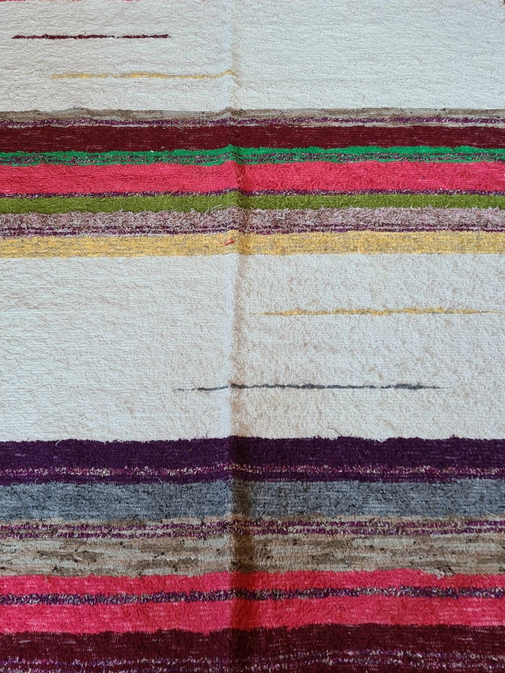 Teppiche: Teppich 170x240cm, handgewebt, Unikat – Neu und originalverpackt aus Bremgarten AG von Deseodec 1