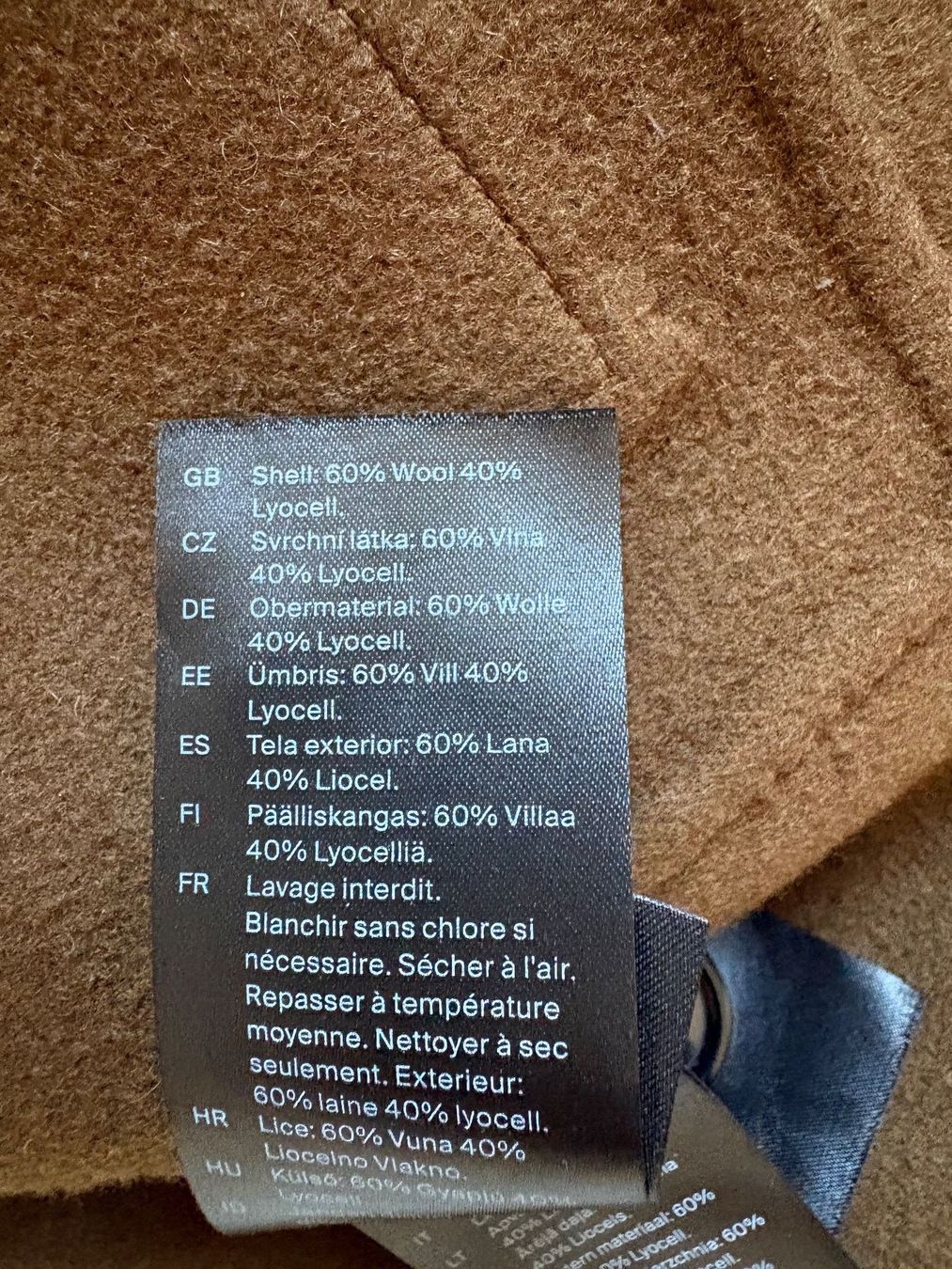 Cos Giacche: Jacke COS – Usato da Wallisellen venduto da lin_v 2