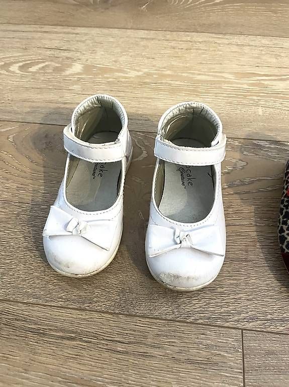 Scarpe per ragazzi: Schuhpaket Gr. 23 - Tigerli – Usato da Deitingen venduto da ALE-3891 3