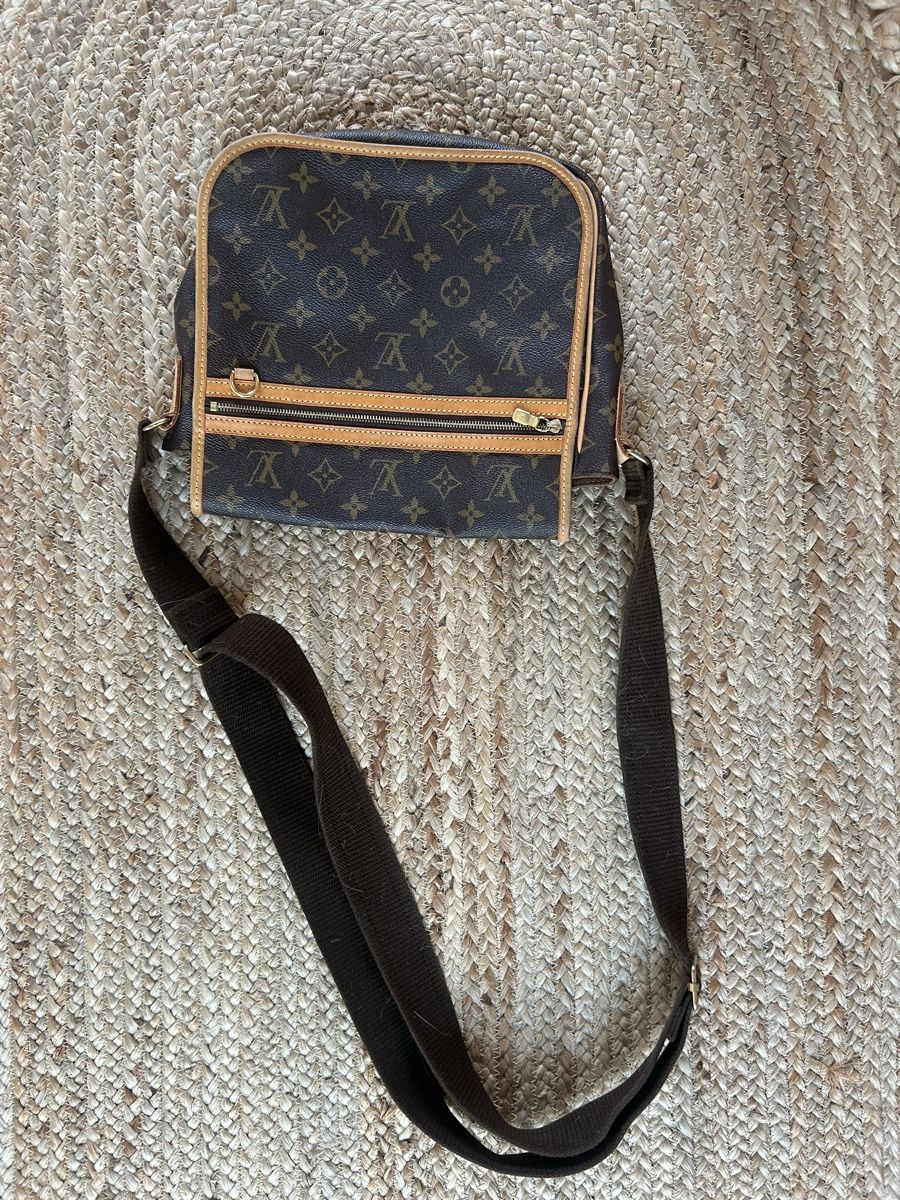 Louis Vuitton Borse: Louis Vuitton Tasche Monogram Canvas 48 – Usato da Oetwil am See venduto da ani_7x9l 1