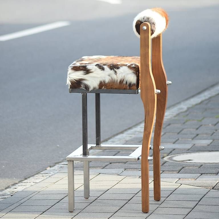 Sgabelli: Ein Barhocker, aber auch ein Kunstwerk – Usato da Sins venduto da Zentralschweiz 1