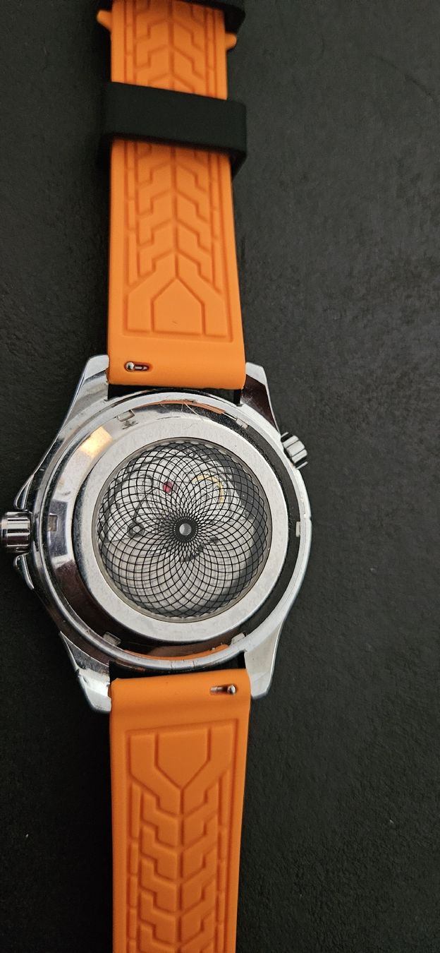 Armbänder & -reifen: Moldoa Uhr – Gebraucht aus Hägendorf von Poisonapple 2