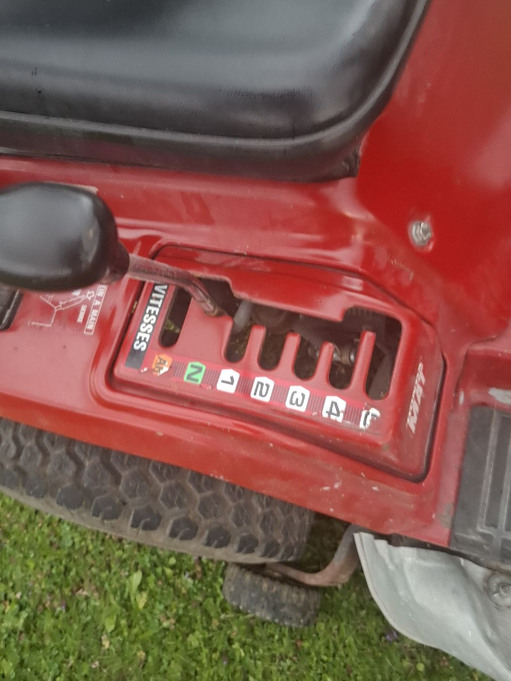 Honda Tagliaerba: RASSEN TRAKTOR HONDA HT38 13 – Usato da Emmenbrücke venduto da dsn15 5