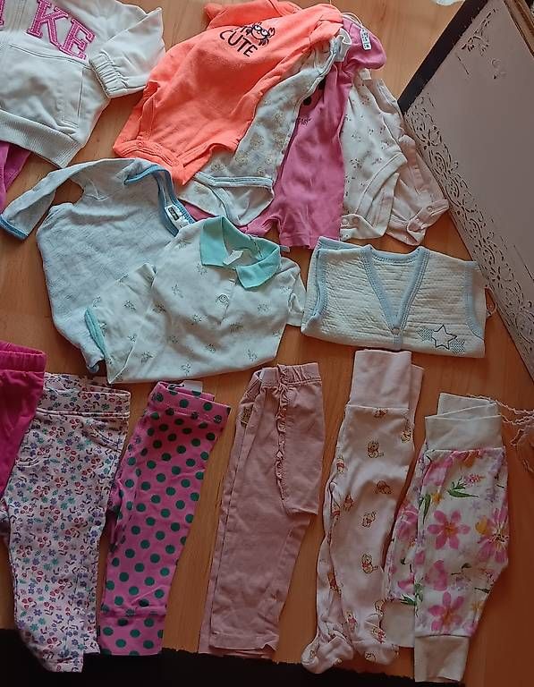 Lotti & Set di vestiti: 33 tlg.Babykleider-Set gr.68 – Usato da Staufen venduto da mar_wf6r 1