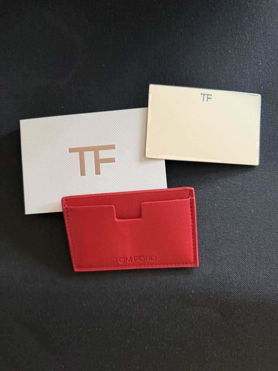 Covers & Schutzfolien: TOM FORD Leather Mirror Case-Red – Gebraucht aus Binningen von Sophiescloset 4