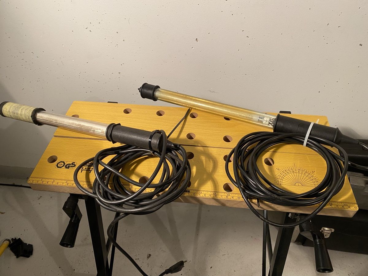 Lampade: 2 Stk. Stablampen – Usato da Volketswil venduto da Ahot
