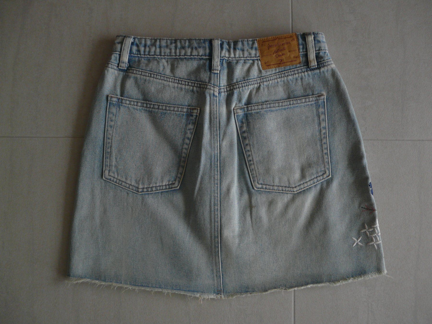 Stradivarius Gonne: Jupe Rock Jean Stradivarius EU 38 – Nuovo (secondo la descrizione) da ERLINSBACH venduto da doudouce 3
