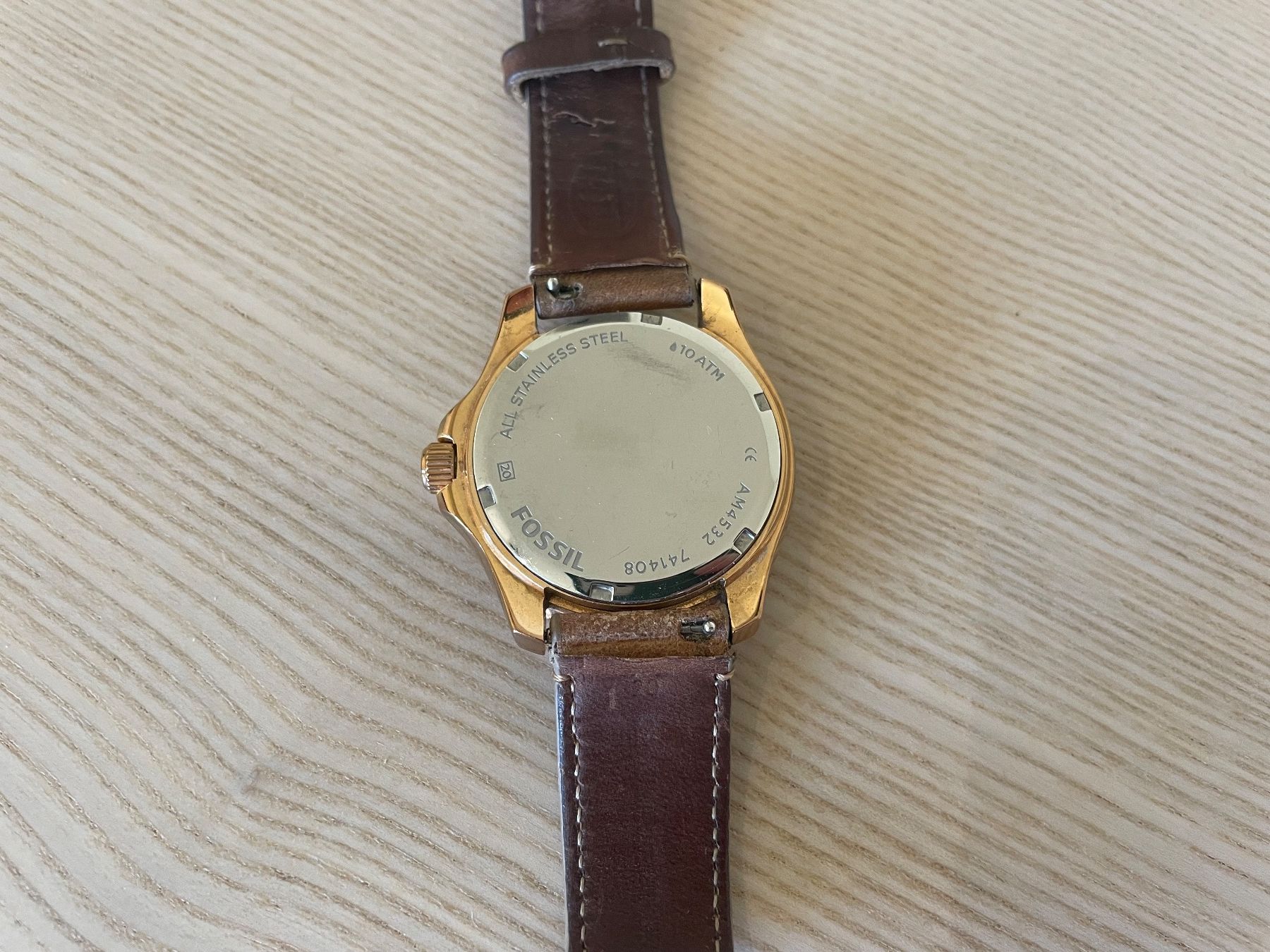 Fossil Orologi: Fossil Uhr mit Lederarmband – Usato da Basel venduto da Gasser.N 2