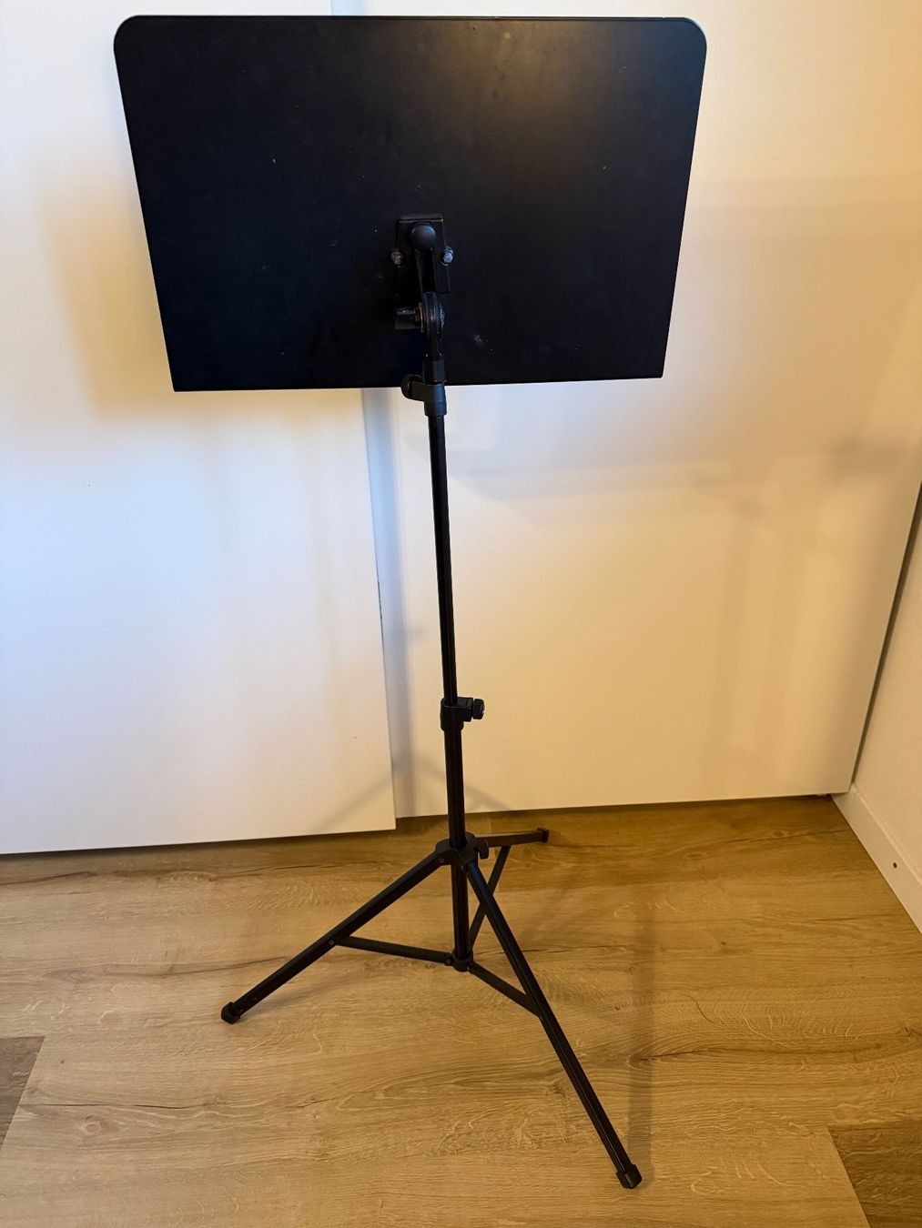 König & Meyer Supporti per strumenti musicali & leggii: K&M Notenständer – Usato da Kerns venduto da joe_kt8k 1