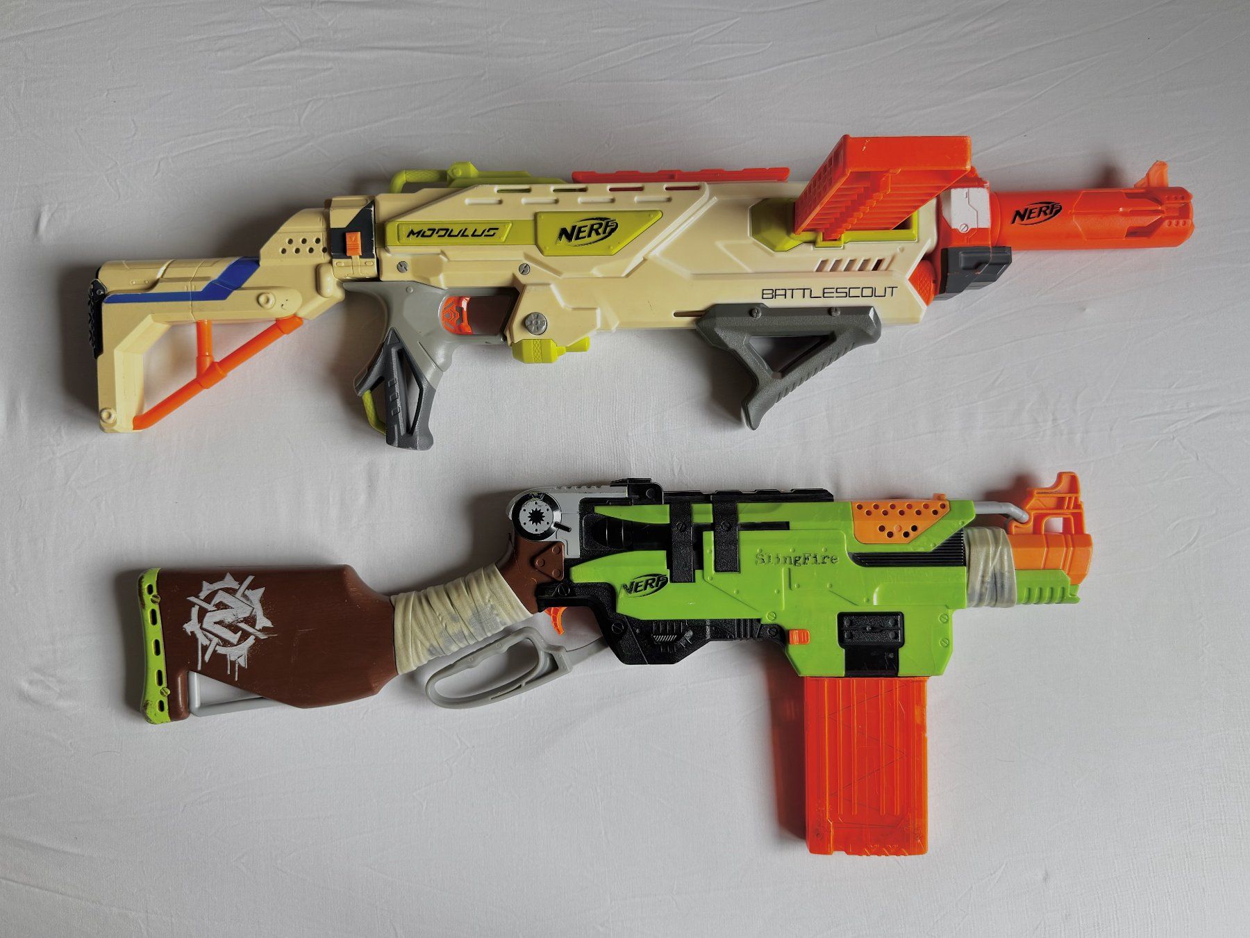 Nerf Spielzeuge: Nerf Modulus Battlescout ICS + Nerf Zombie Strike SlingFire – Gebraucht aus Vilters von smunksgaard