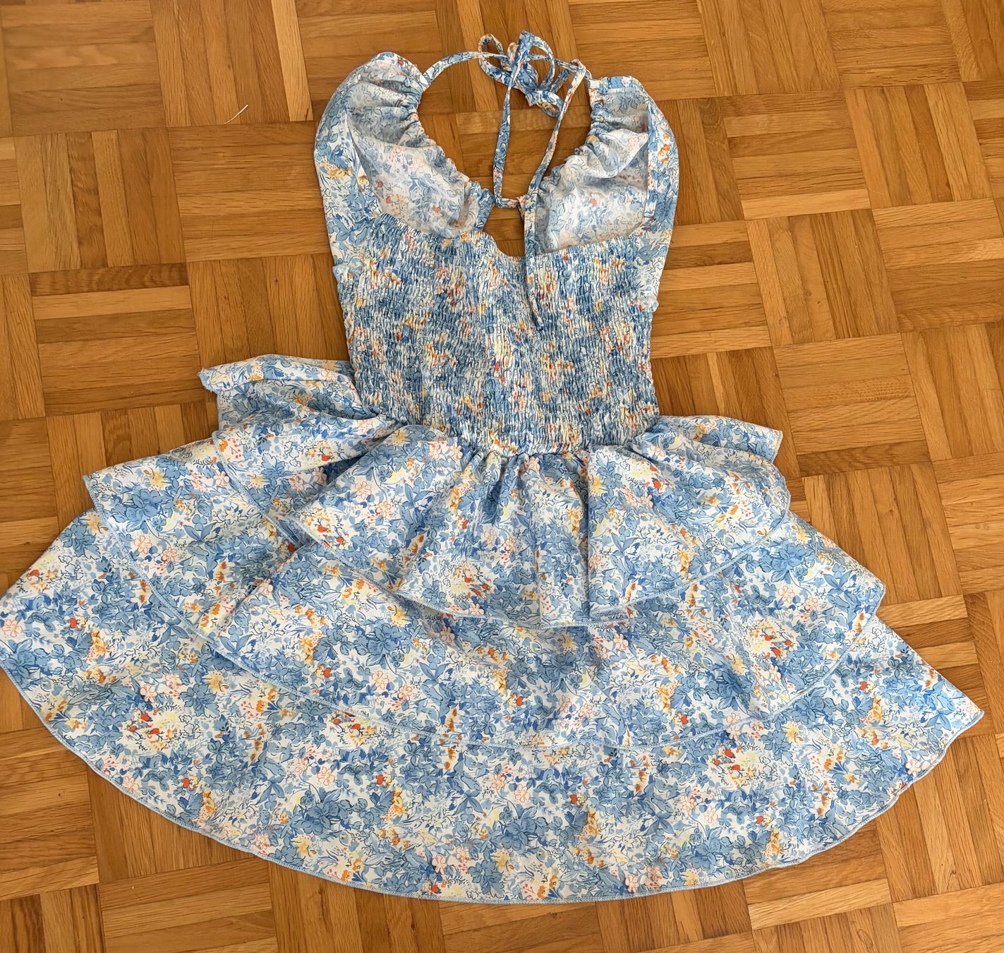 Kleider: Damen Kurzkleid, Gr. S – Neu und originalverpackt aus Adliswil von Myxin 1