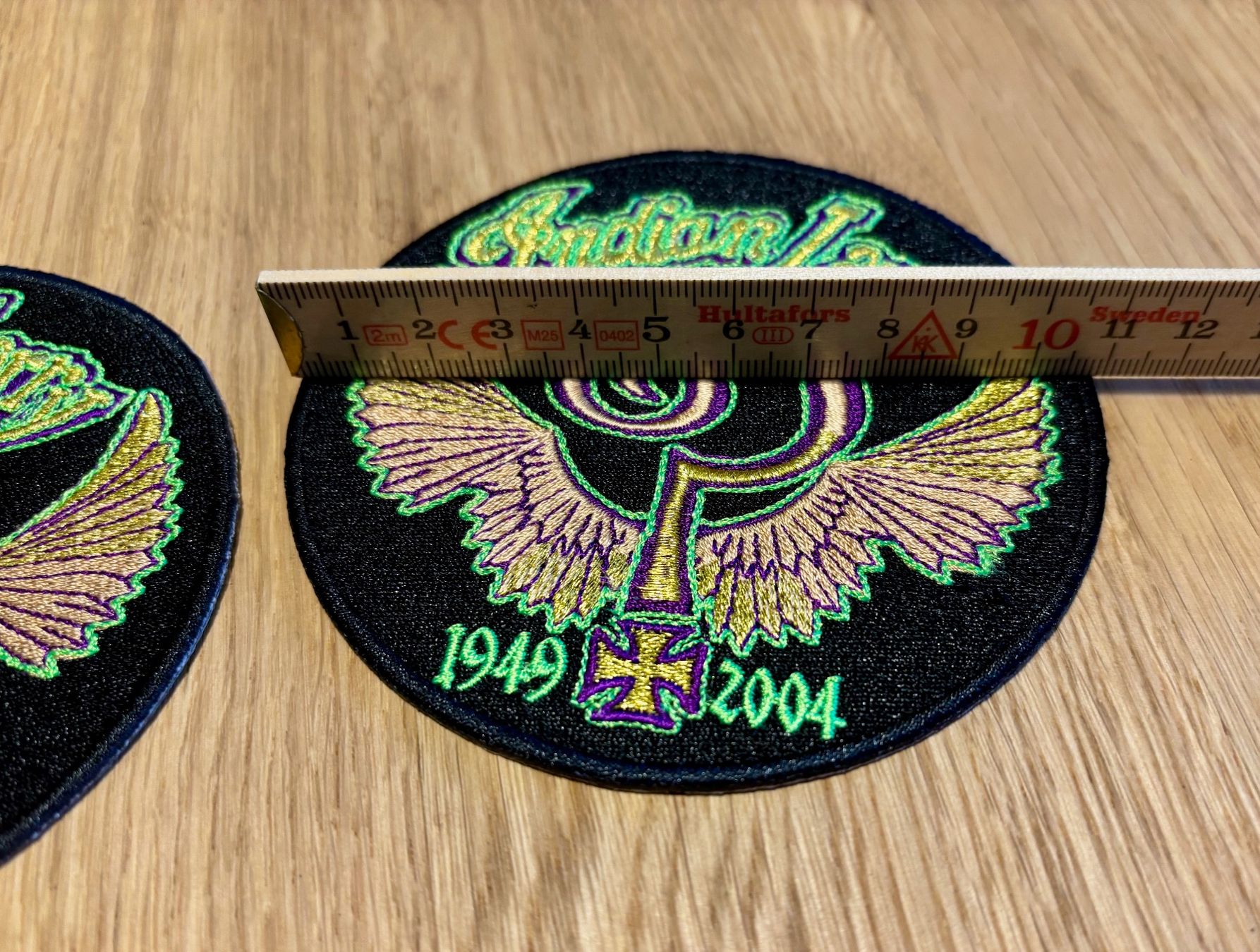 Insignes: 2 écussons Indian Larry – Neuf (Voir description) à Losone par courrier 4