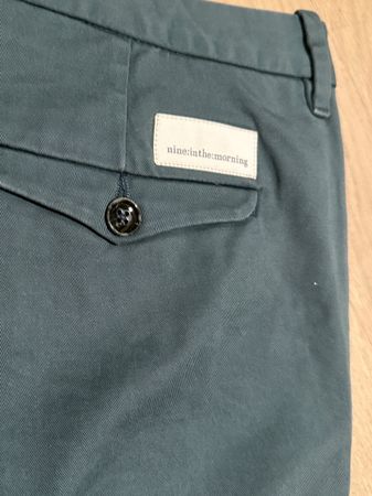 NINE:INTHE:MORNING Breezy - Chino - Gr. 30 - TOP