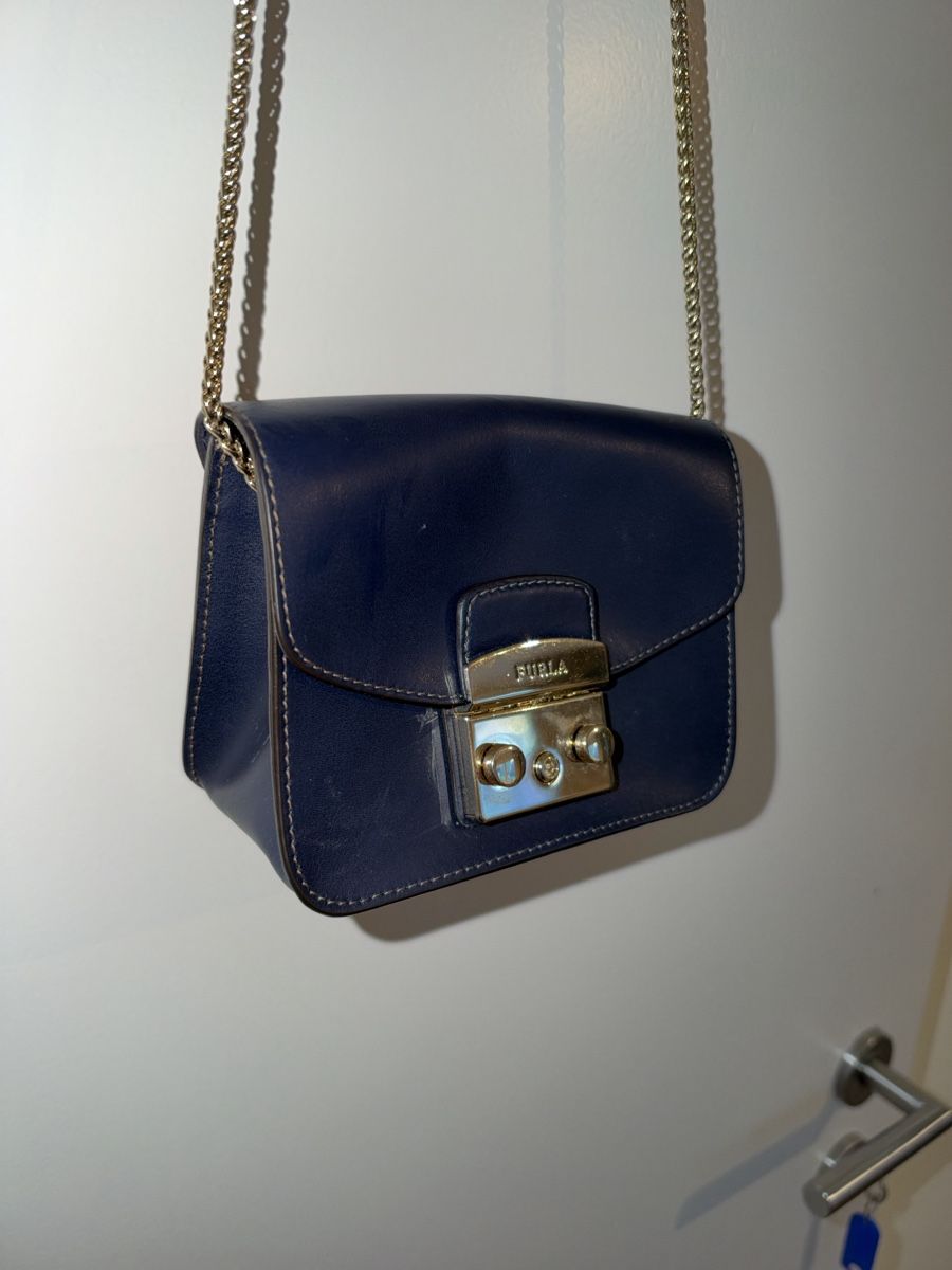 Furla Borse da donna: Furla Umhängetasche – Nuovo (secondo la descrizione) da Wollerau venduto da Alissa_Hiestand 1