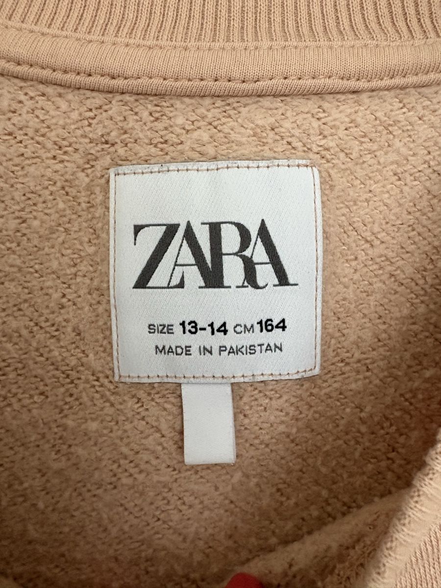 Zara Maglioni & Felpe: Pullover Mädchen ZARA wie neu Gr. 140 (9-10j. – Usato da Winterthur venduto da Baby117 1