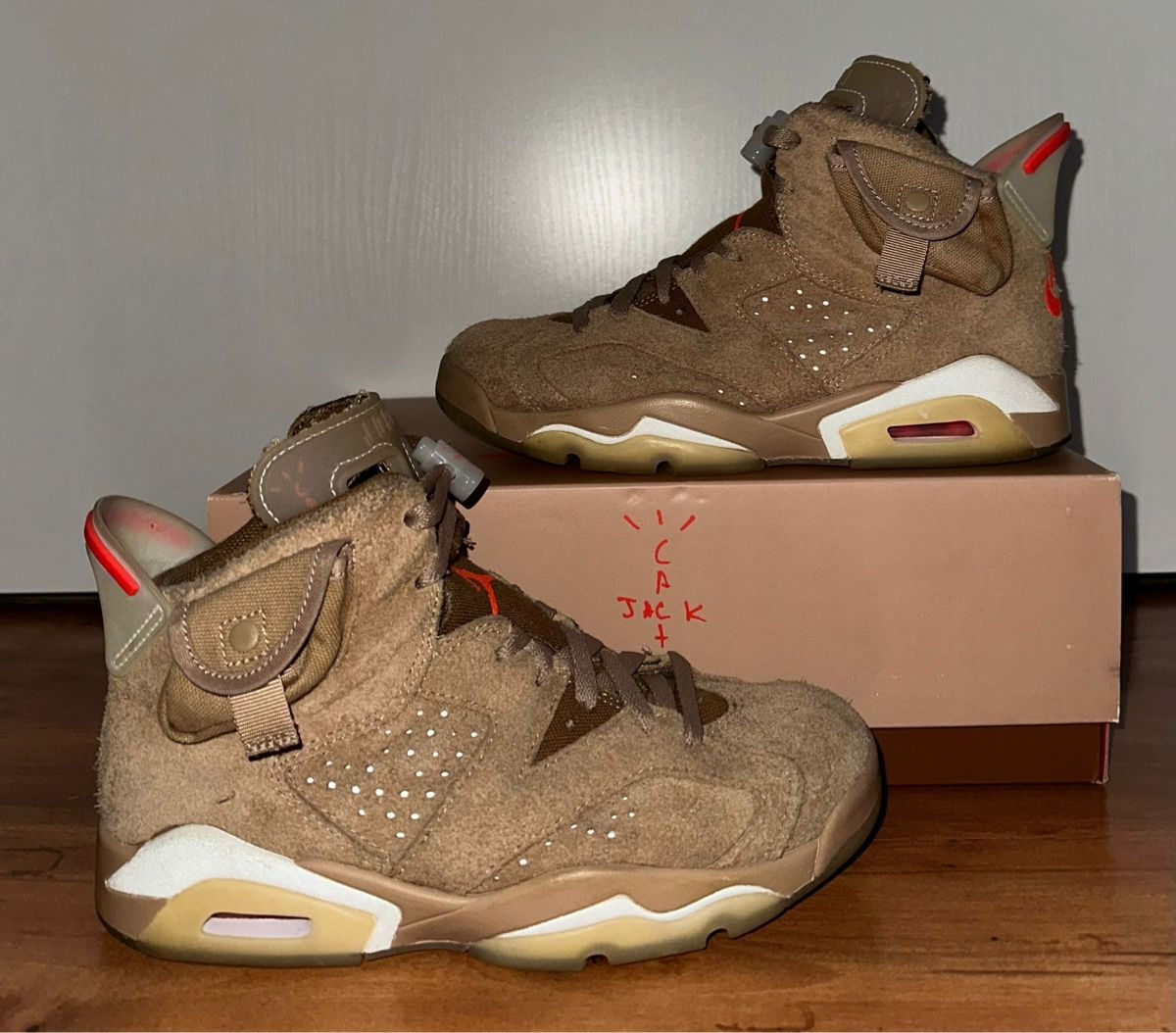 Jordan Scarpe da uomo: Jordan 6 retro Travis Scott Kaki brown – Usato da Büetigen venduto da ras_5bvt 6