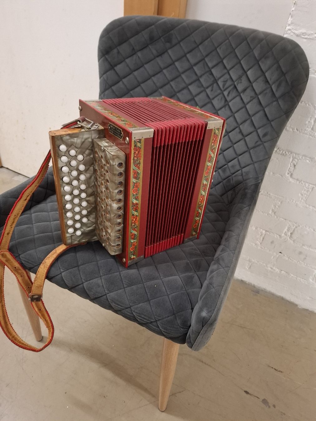 Strumenti musicali: Schwyzerorgeli klein – Usato da Villeneuve venduto da BibiVintage 4