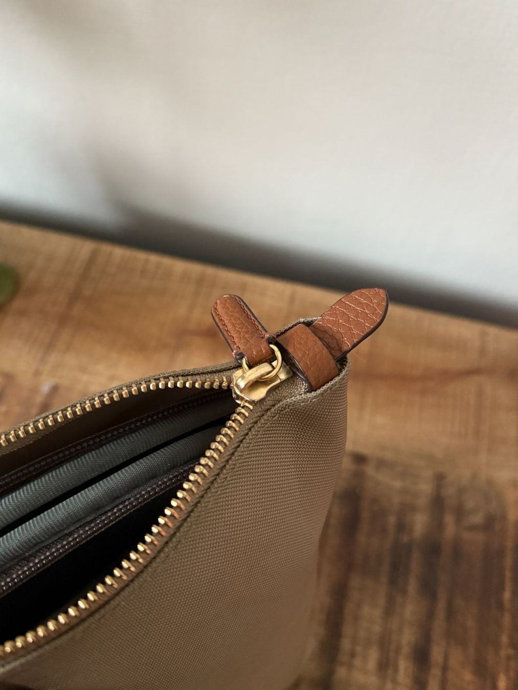 Ralph Lauren Borse da donna: Ralph Lauren | Medium Keaton Tote Bag – Usato da Rickenbach b. Wil venduto da pia_mrx6 3