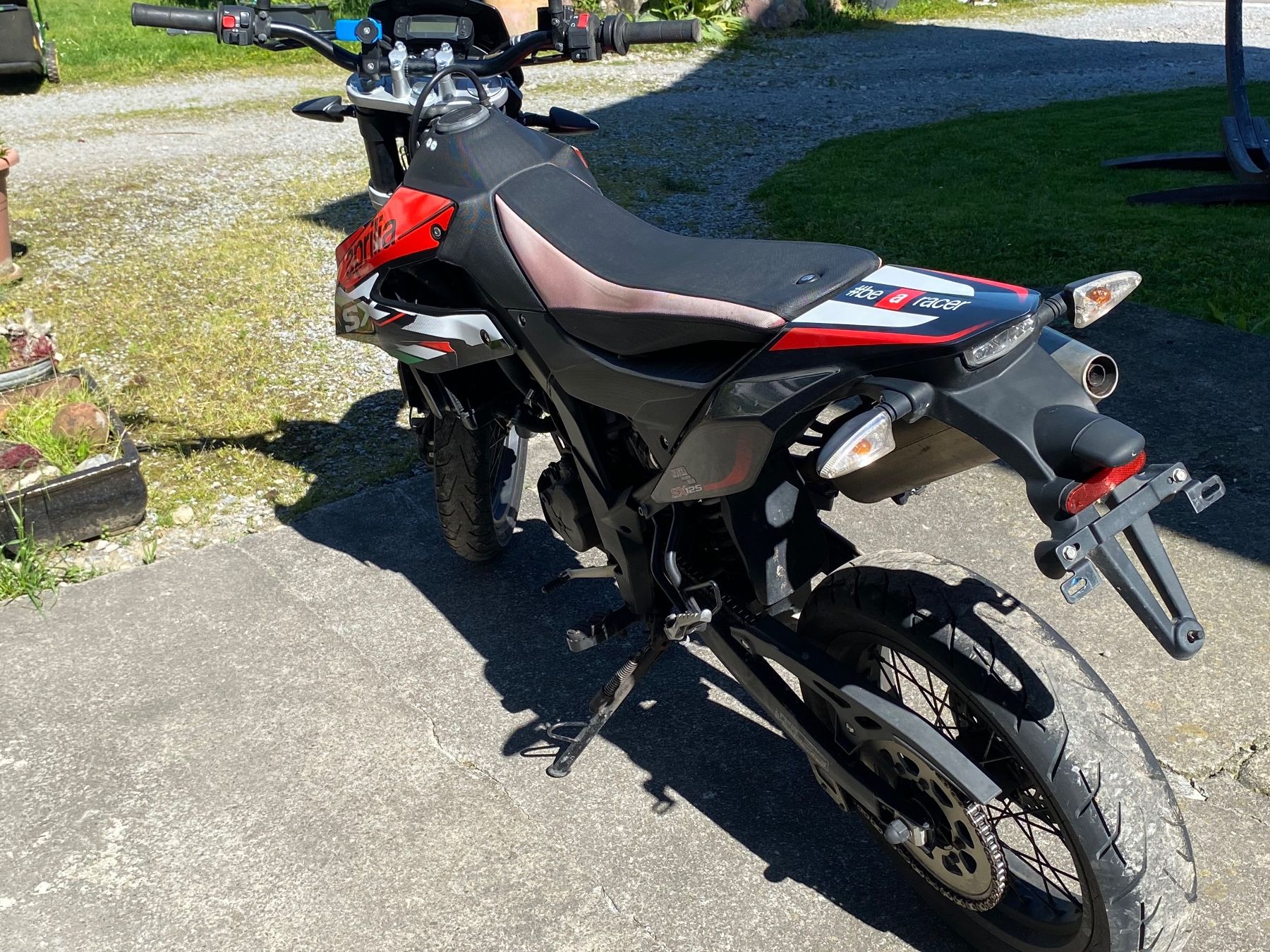 Aprilia Strada: Aprilia Sx 125 – Usato da Hombrechtikon venduto da lar_8b77 1
