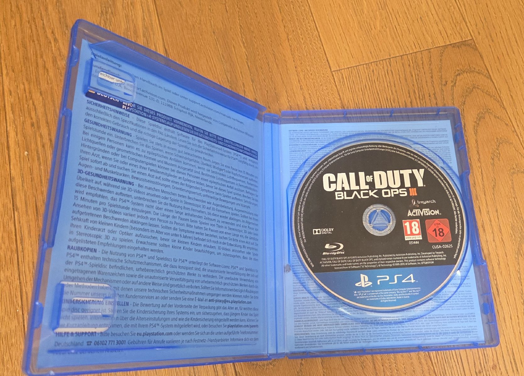 Sony Konsolen: PS4 Paket: Konsole + Controller + 2 Spiele 🎮 – Gebraucht aus Schupfart von scarysunny88 2