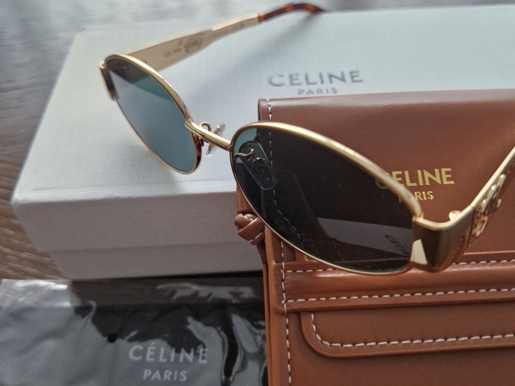 Celine Occhiali & Lenti: Celine Triomphe 01 Gold neu – Nuovo e nell'imballaggio originale da Bad Ragaz venduto da Coma.67 8