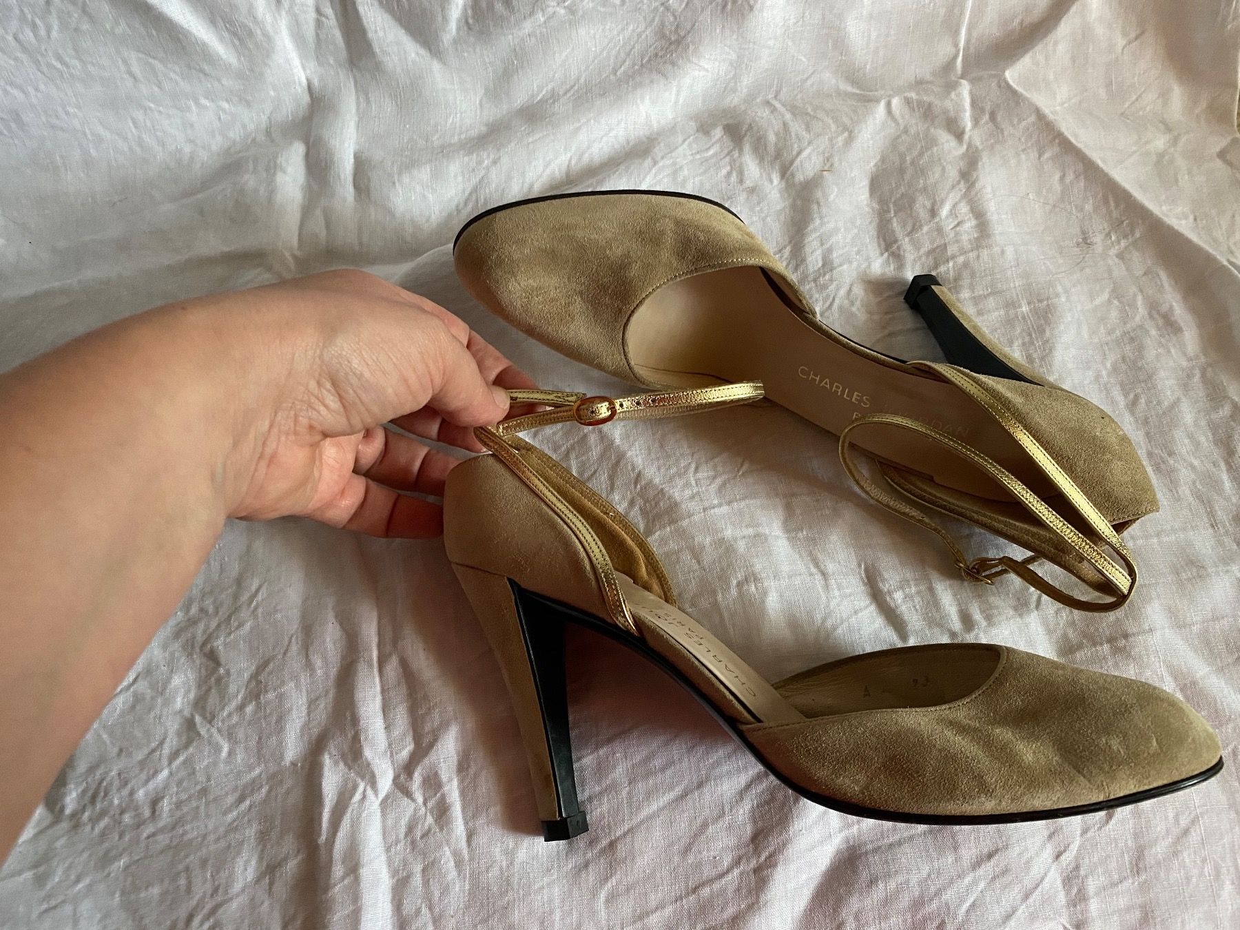 Scarpe da donna: Chaussures Charles Jourdan 39,5 – Usato da Geneve venduto da Monthoux13 2