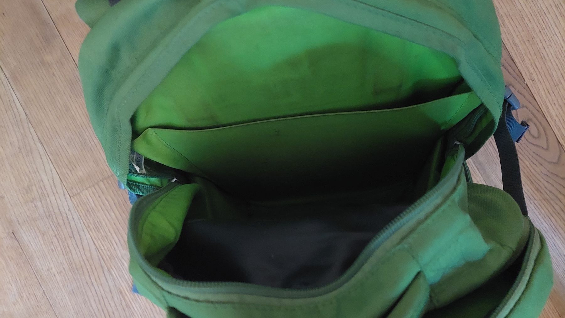 Deuter Zaini: Rucksack Deuter  gebraucht – Usato da Basel venduto da Jonny.44 7