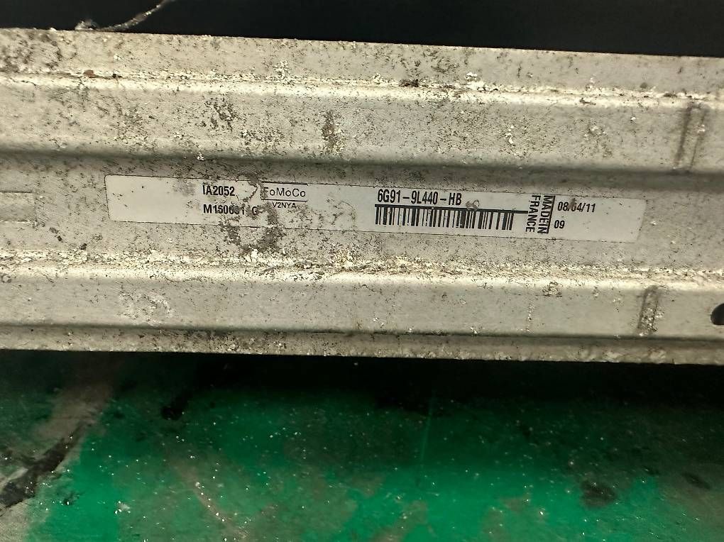 Tutti pezzi di ricambio auto: Ford Kühlerpaket – Usato da Knonau venduto da Piere6 2