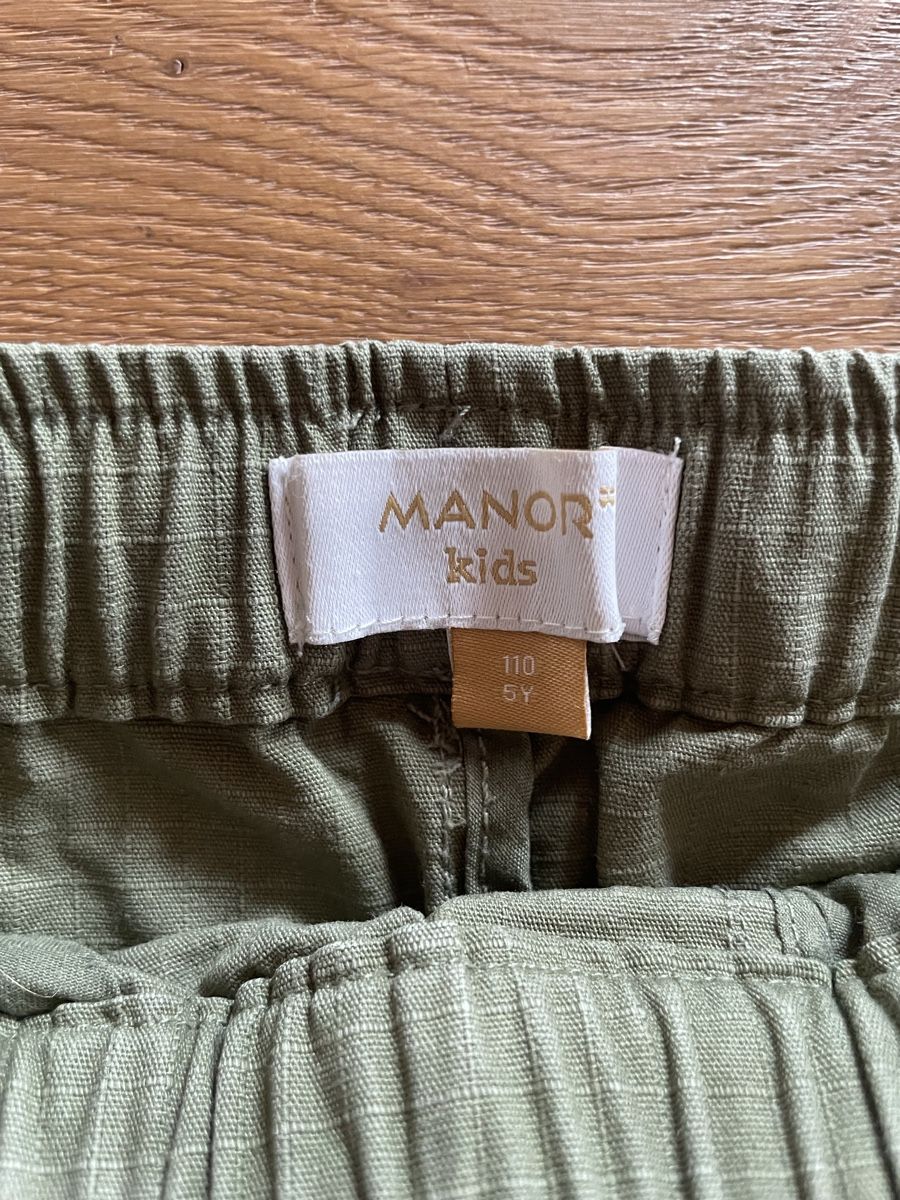 Manor Pantalons: Shorts / Kurze Hosen – D'occasion à Aarwangen par erd_ngx8 2