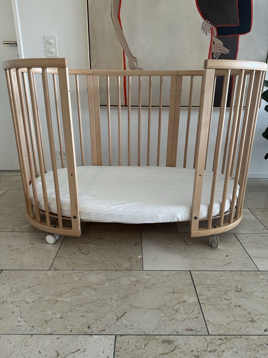 Lits: Stokke Sleepi Mini inkl. Umbausatz  – D'occasion à Zürich par nika_neko 3