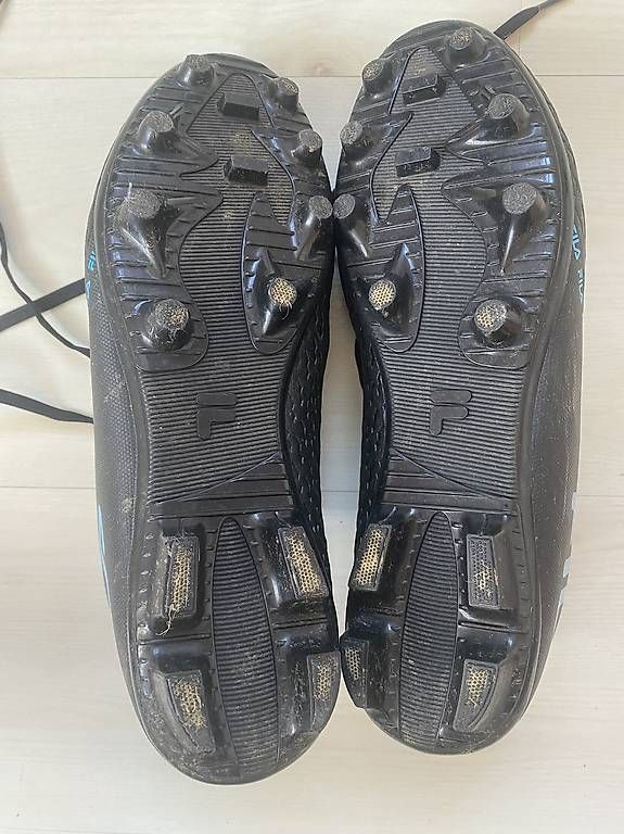 Fila Scarpe da uomo: Fussball Schuhe Gr. 43 – Usato da Hedingen venduto da romanleuthard 2