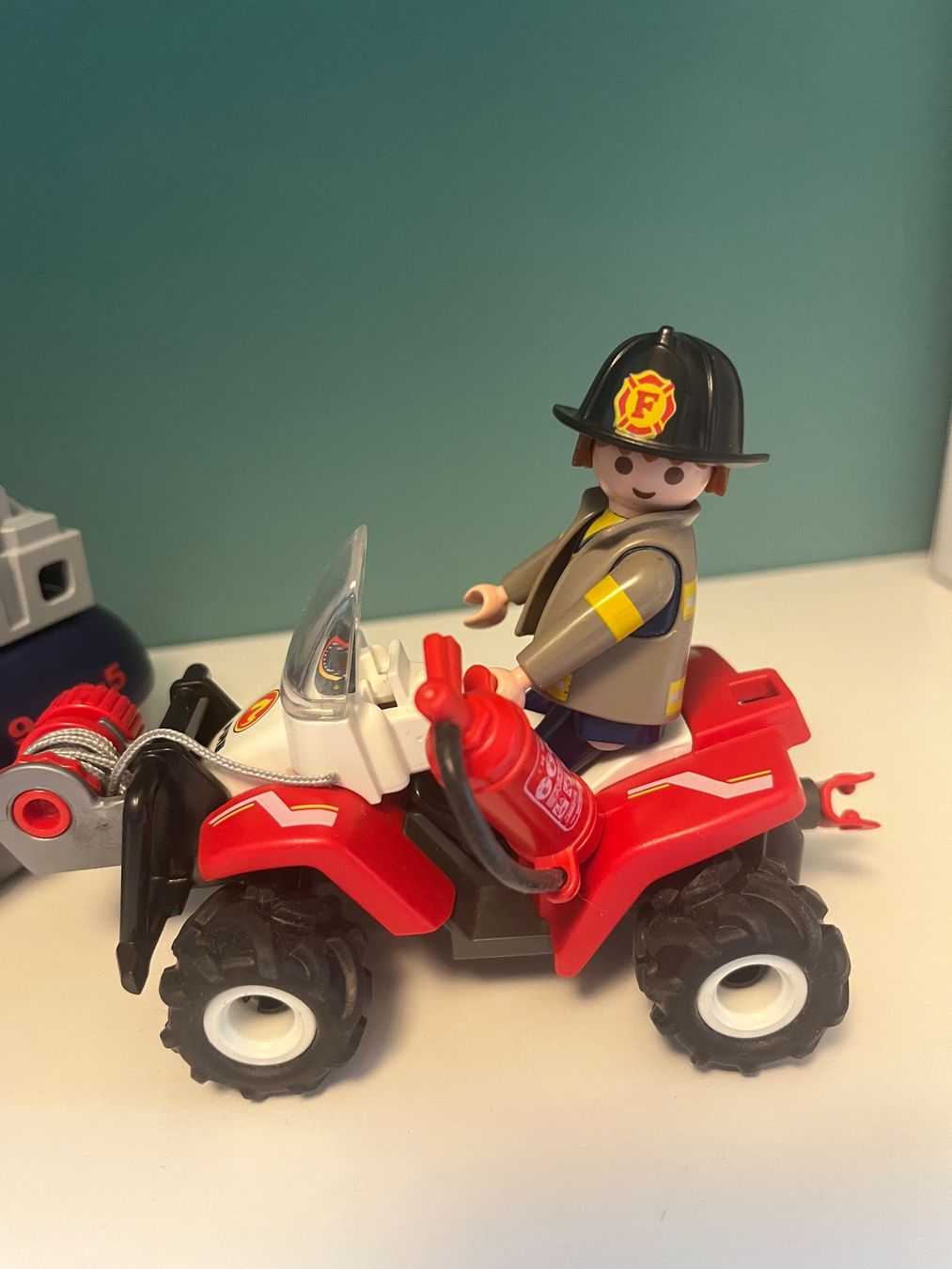 Playmobil Giocattoli: Playmobil, Set mit Feuerwehr, Auto und Boot – Usato da Spiez venduto da Hekjiani 2