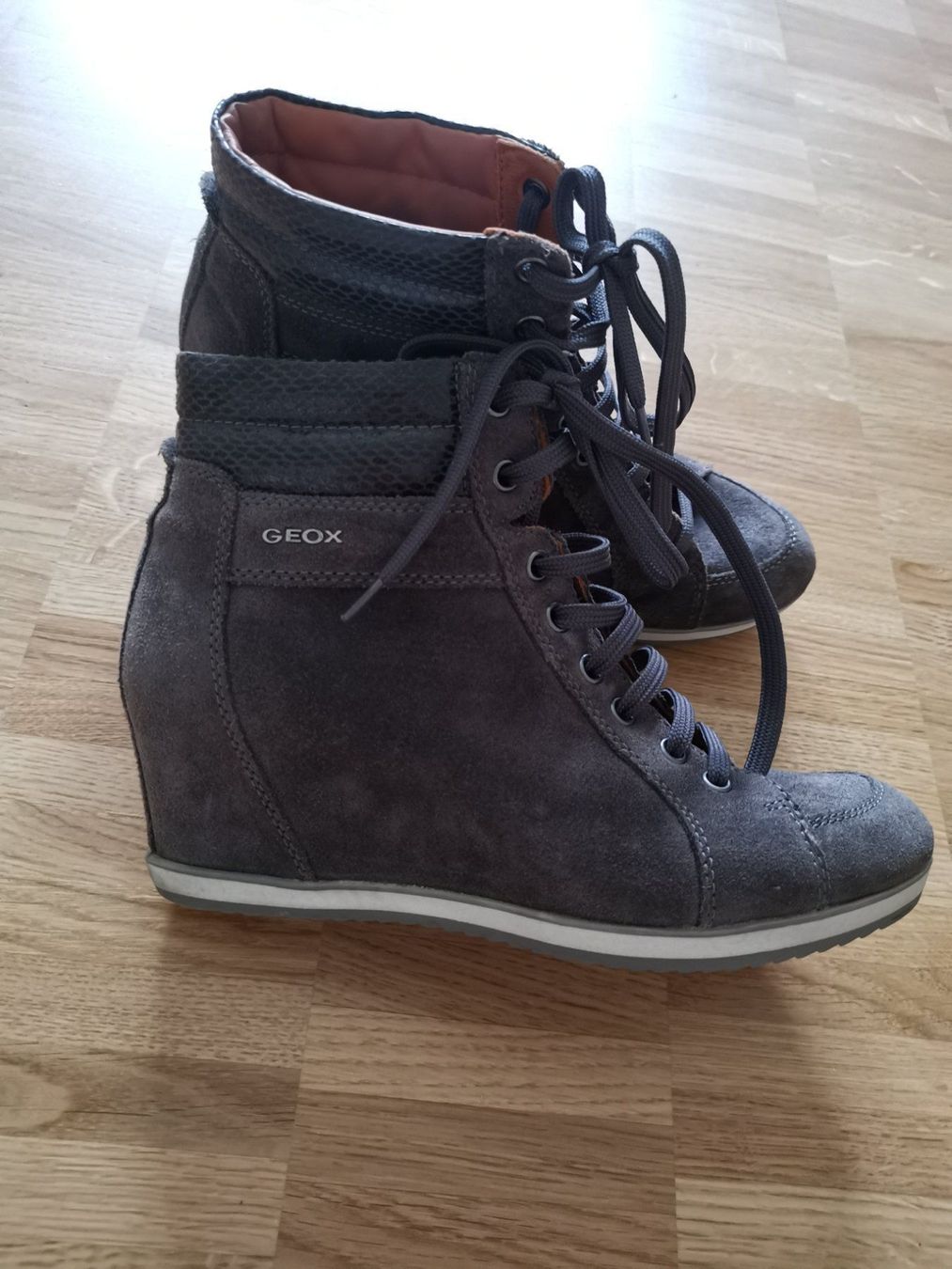 Geox Damenschuhe: GEOX Schuhe 38 – Gebraucht aus Pfaffhausen von mat_ld9l