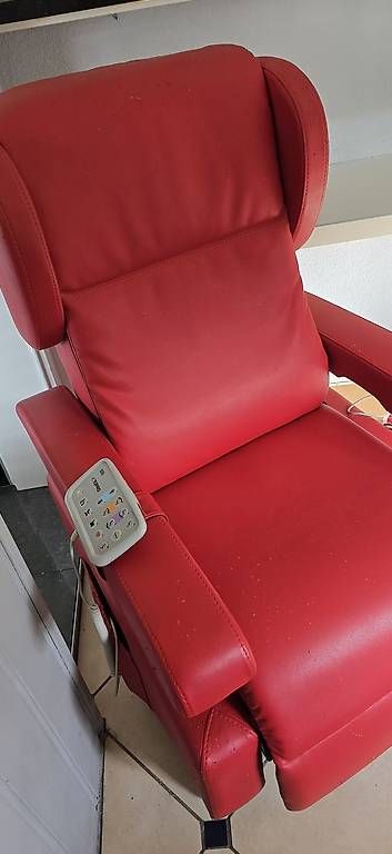 Kosmetik-& Massageliegen: Fauteuil médical – Gebraucht aus Lausanne von issaluca 2