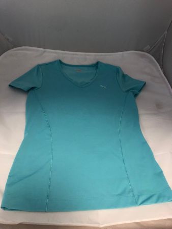 T-Shirt - Puma - Gr. 38 - neuwertig
