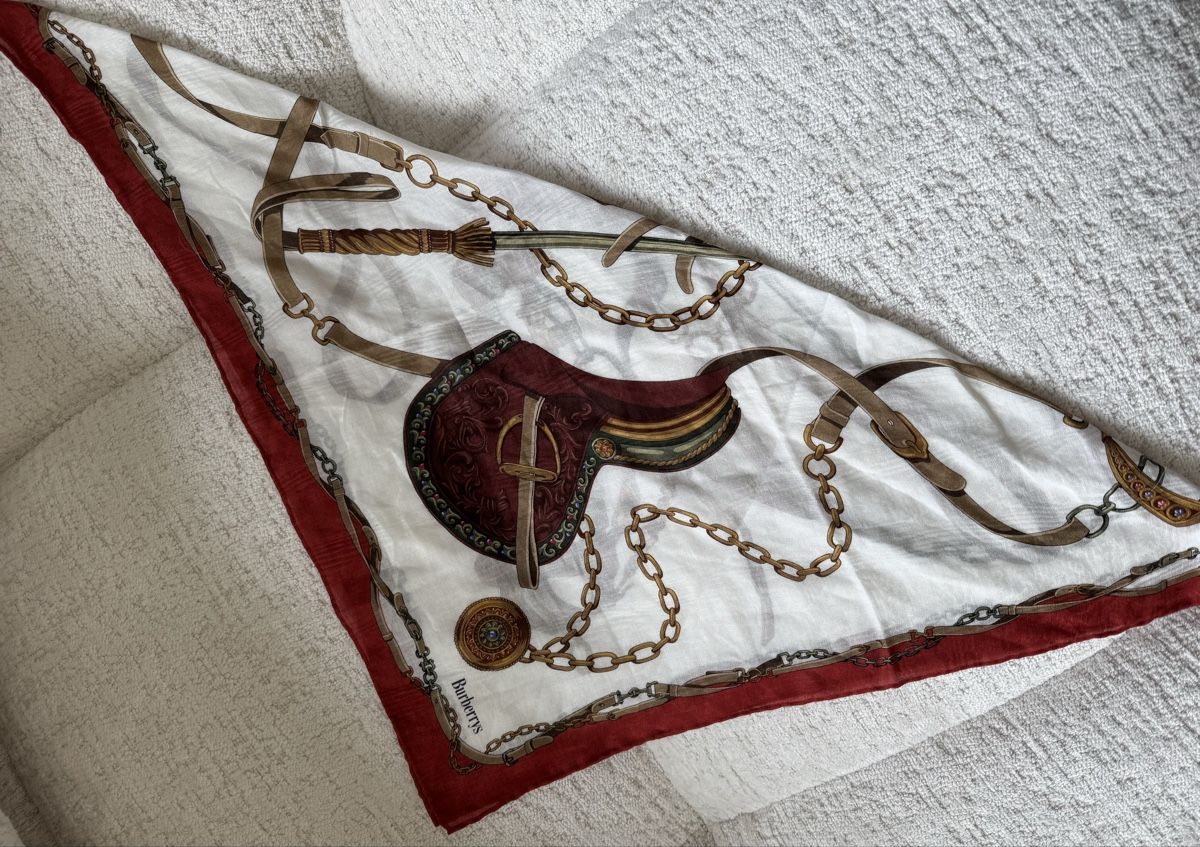 Burberry Foulard & Sciarpe: Vintage Burberrys Equestrian Halstuch – Usato da Zürich venduto da di_archive 4