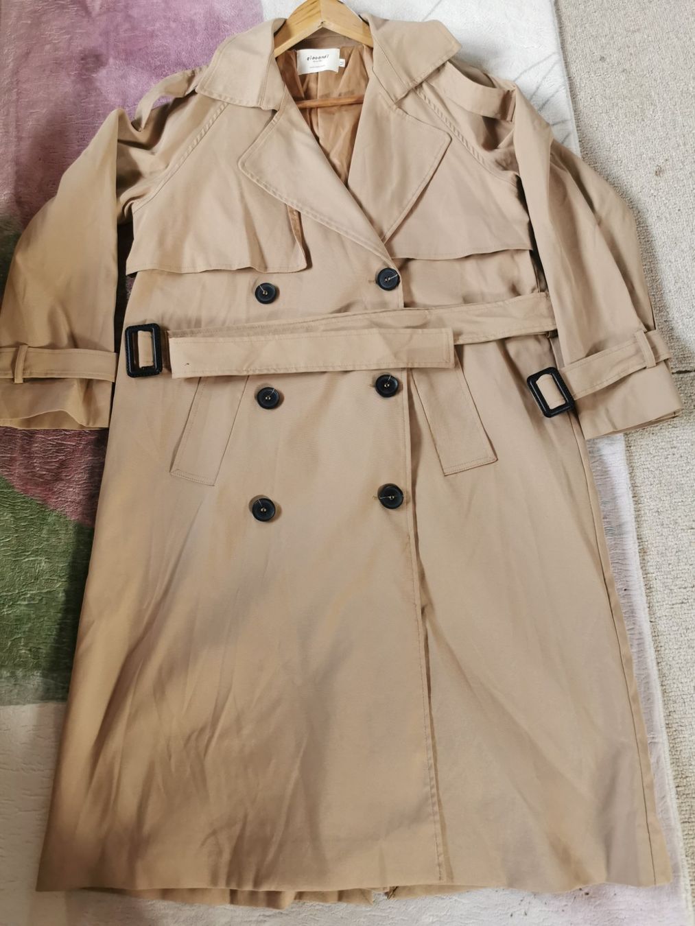 Cappotti: Klassischer Trenchcoat M – Nuovo (secondo la descrizione) da bad zurzach venduto da hymc