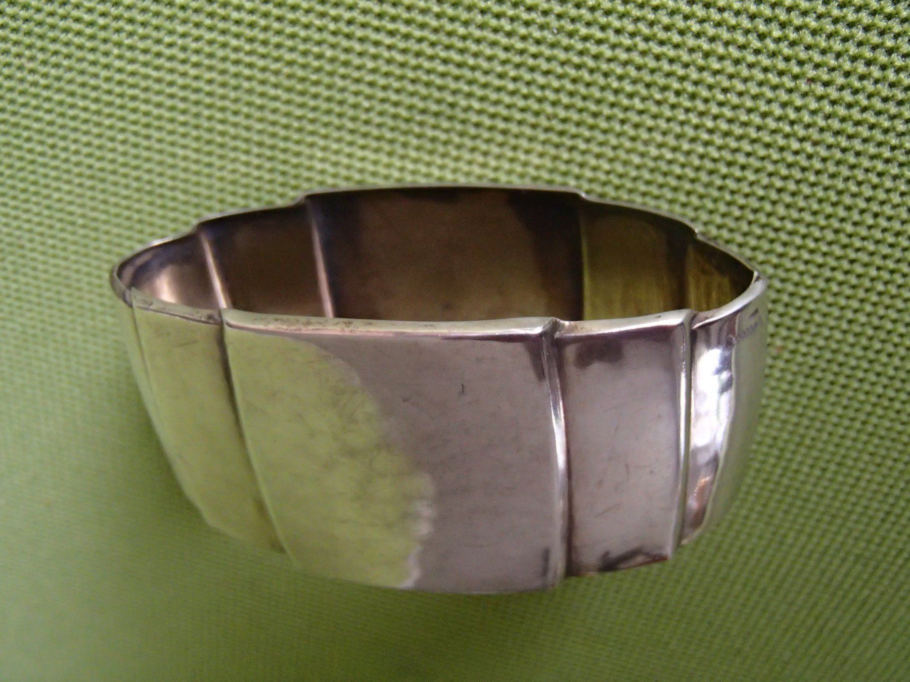 Set di piatti: versilberter Art Deco Serviettenring EW – Usato da Schöfflisdorf venduto da pullux 1