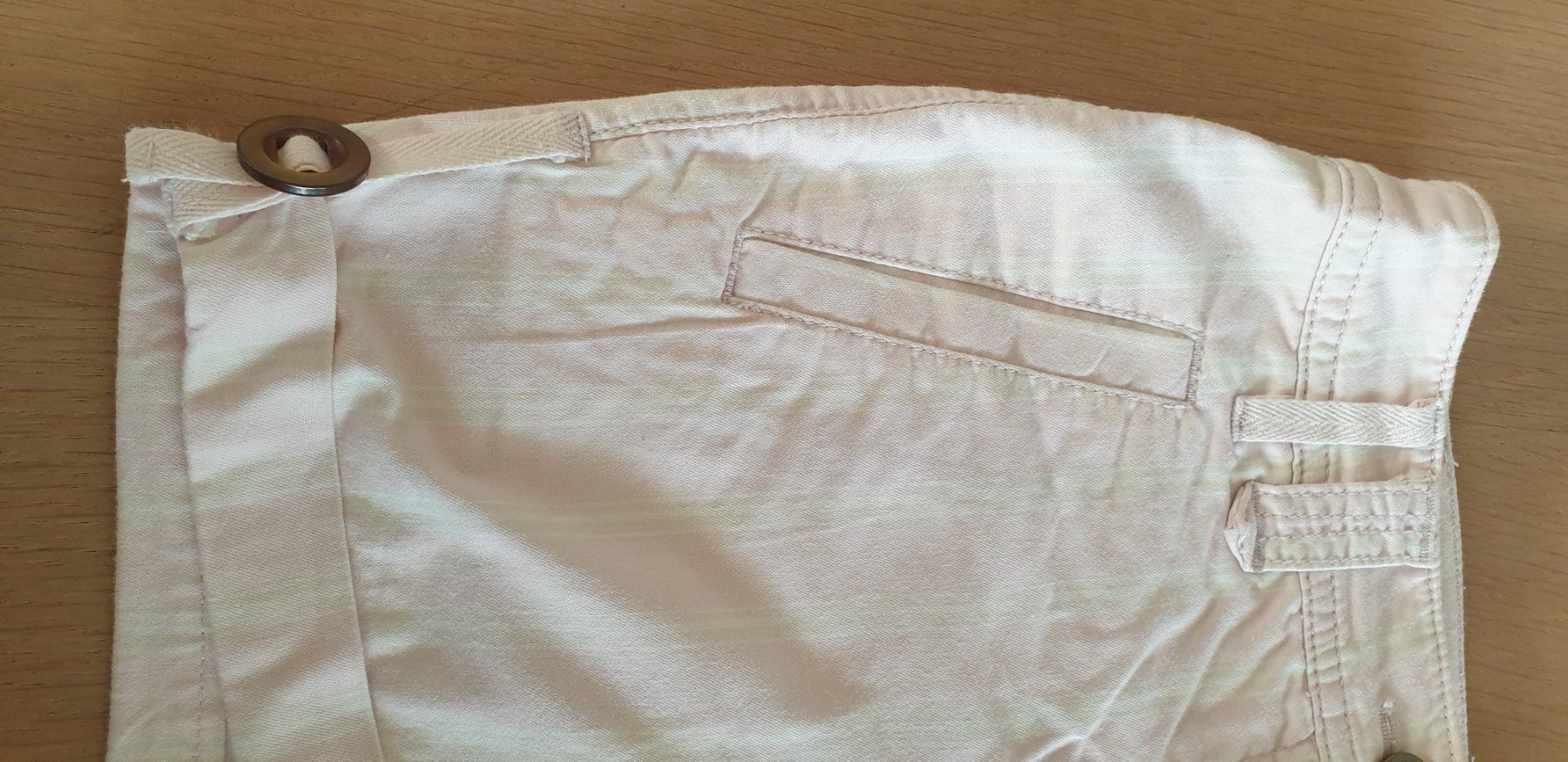 Pantaloni: Damen Shorts – Usato da Amlikon-Bissegg venduto da Schnuefeli4 3