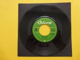 The Beatles – Strawberry Fields Forever / Penny Lane (LC)
