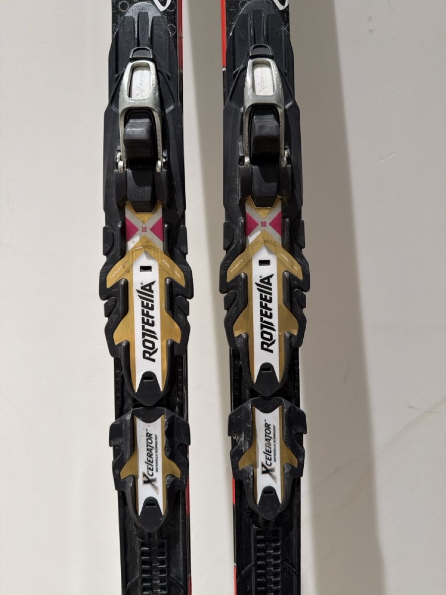 Rossignol Sci: Rossignol Langlaufski inkl. Bindung – Usato da Obersaxen venduto da jen_6dnw 2