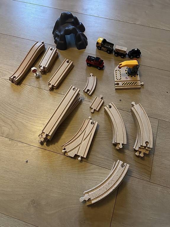 Brio Giocattoli: Rails de train en bois (Brio / Ikea) – Usato da Geneveys-Coffrane venduto da mkienitz 1