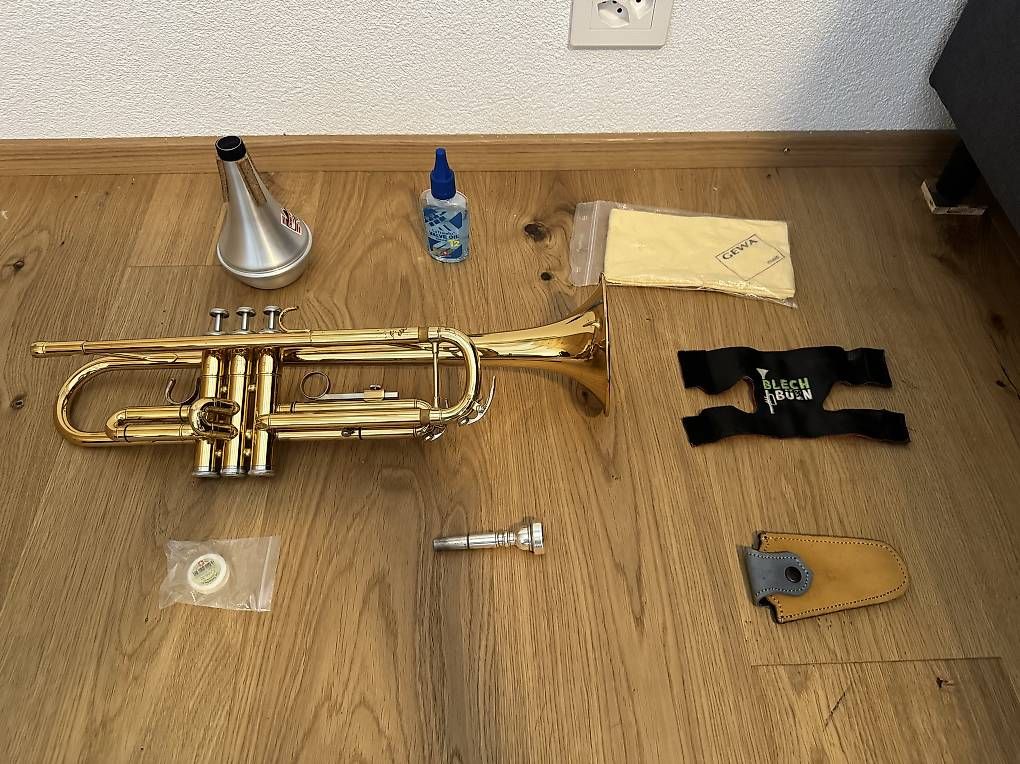 Strumenti musicali: Trompete  – Usato da Mols venduto da Zilja 2