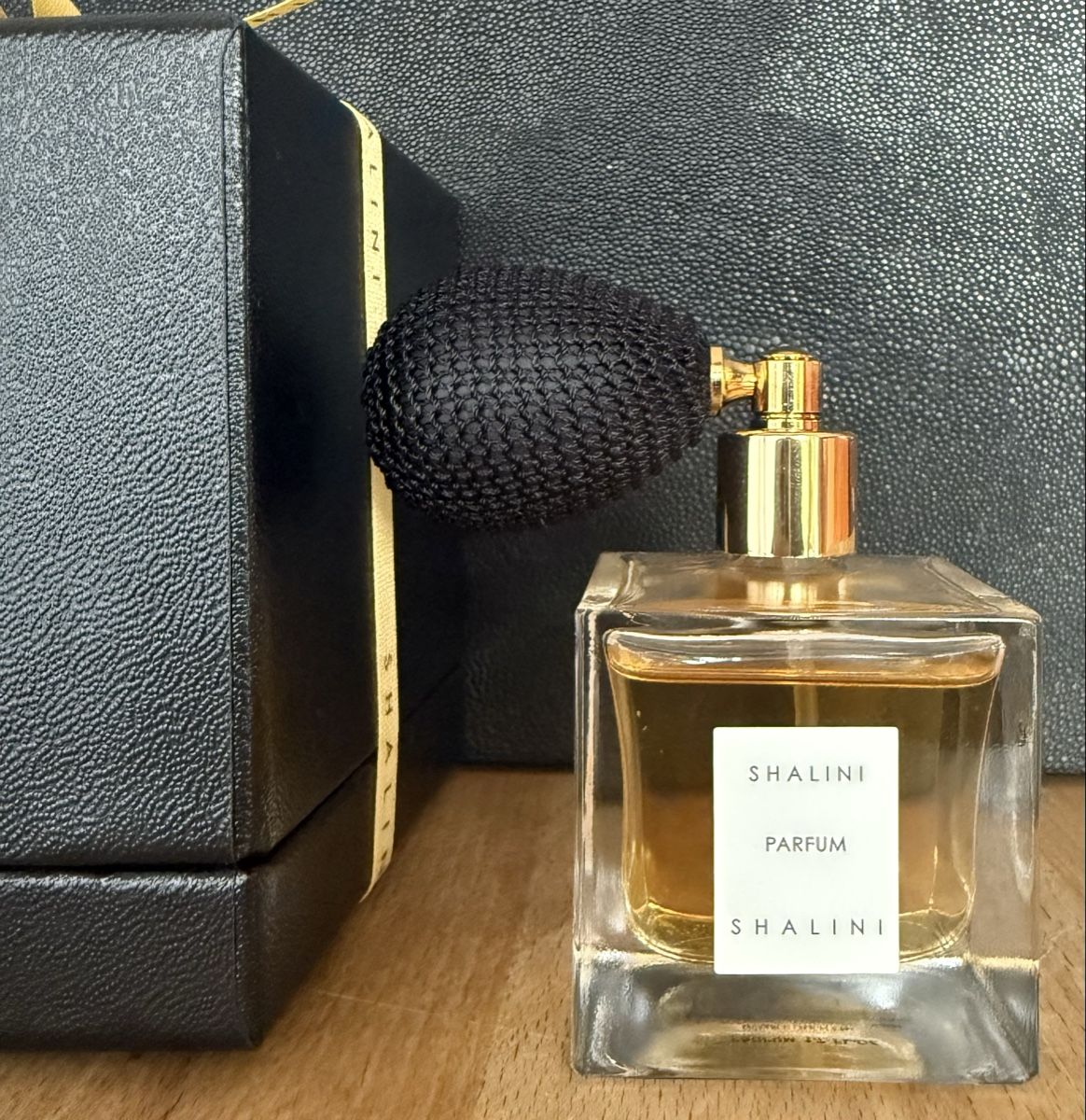 Profumi & Eau de Toilette: SHALINI VON SHALINI – Nuovo (secondo la descrizione) da Kölliken venduto da deleina