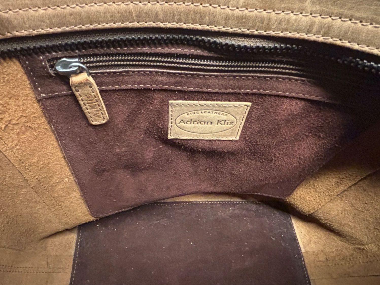 Sacs femmes: Braune Glatt-Lederhandtasche, Adrian Klis, Handmade – D'occasion à Möhlin par MichaBS85 4