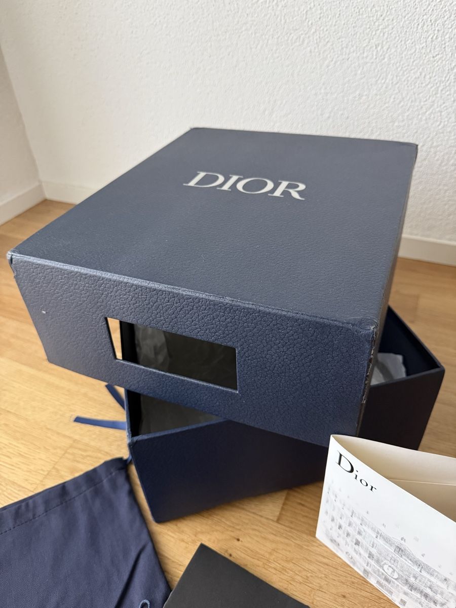 Caisses de transport: Dior Box mit Staubbeutel – Neuf (Voir description) à Rorschacherberg par drdupor 3