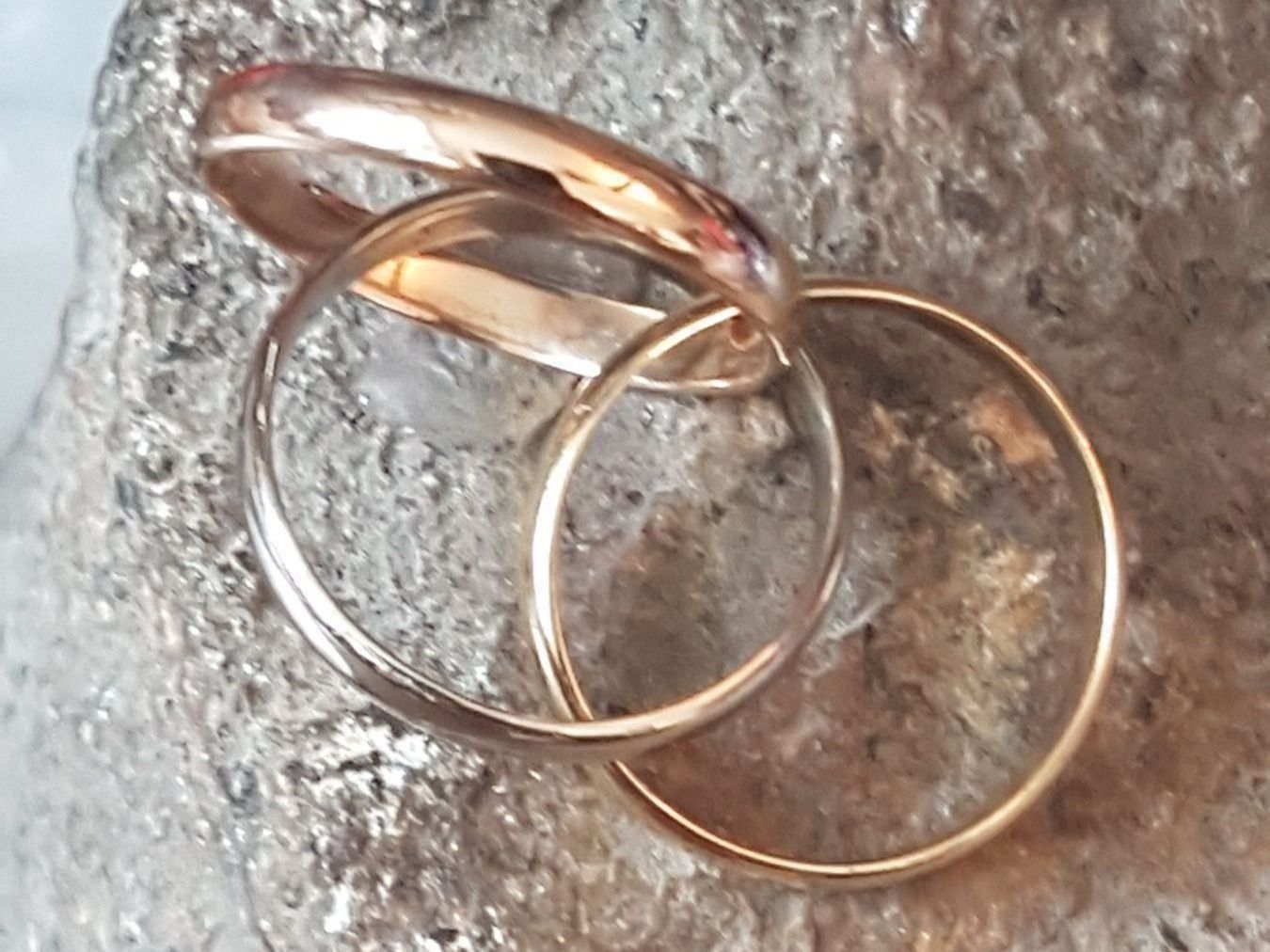 Anelli: Toller 3 farbiger 3 Anneaux Ring  18kt. – Nuovo (secondo la descrizione) da Unterägeri venduto da Altgoldschmuck 3