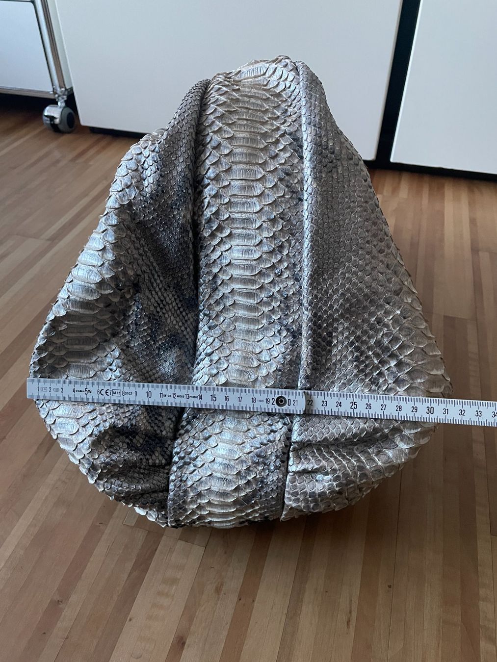 Taschen für Damen: Python Hobo Bag Schlangenleder – Gebraucht aus Zürich von nao_6f5t 1